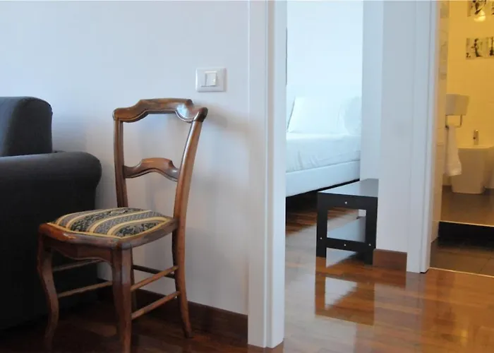 Bed & Breakfast Feliz In 4*